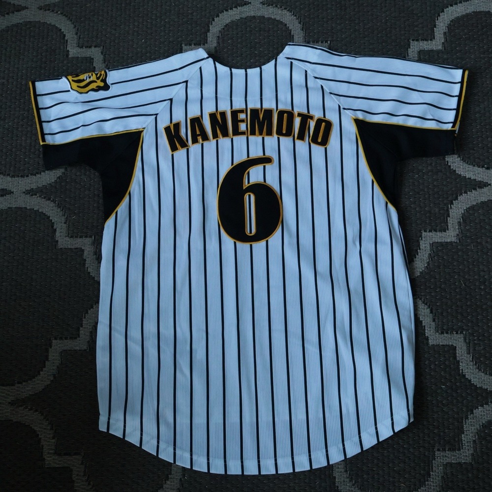 Hanshin Tigers Jersey Mens Large White Japan NPB Baseball Osaka Kanemoto 6 Shirt